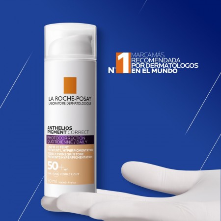 Fotoprotector facial despigmentante con color La Roche-Posay Anthelios Pigment Correct SPF50+ avalado por dermatólogos