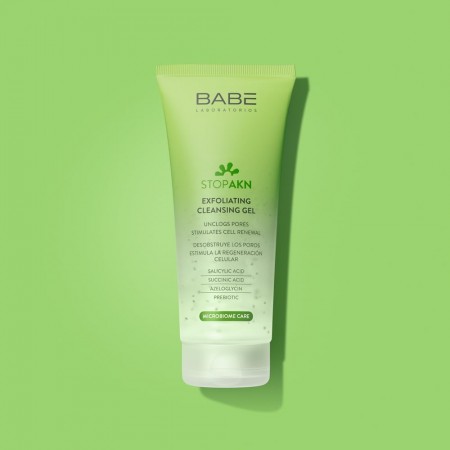 BABE STOP AKN LIMPIADOR EXFOLIANTE 200 ML