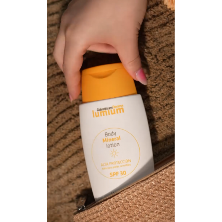 GALENICUM DERMA LUMIUM BODY MINERAL LOTION SPF 30  150 ML