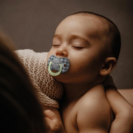 SUAVINEX NIGHT & DAY CHUPETE SILICONA SXPRO 6-18 MESES 2 UNIDADES BRILLA EN LA OSCURIDAD