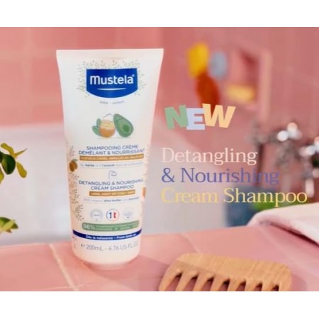MUSTELA CHAMPU DESENREDANTE Y NUTRITIVO EN CREMA 200 ML