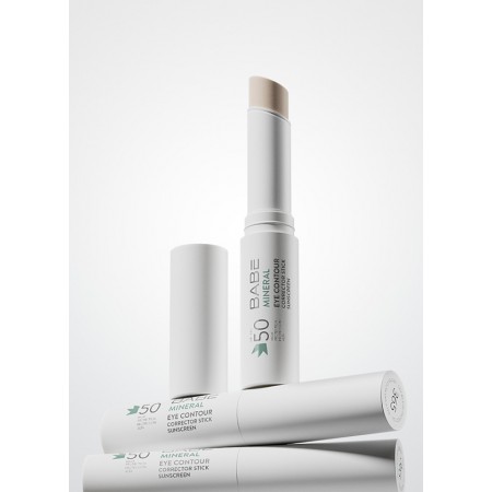BABE MINERAL EYE CONTOUR SPF50 CORRECTOR CONTORNO CON COLOR 4 G