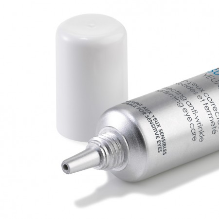 Detalle del aplicador de precisión del tubo de contorno de ojos Vichy Liftactiv