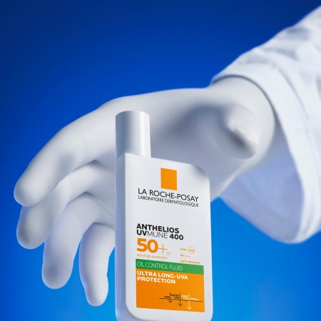 Vista posterior del envase de 50 ml de La Roche-Posay Anthelios Oil Control UVMune 400 Fluido